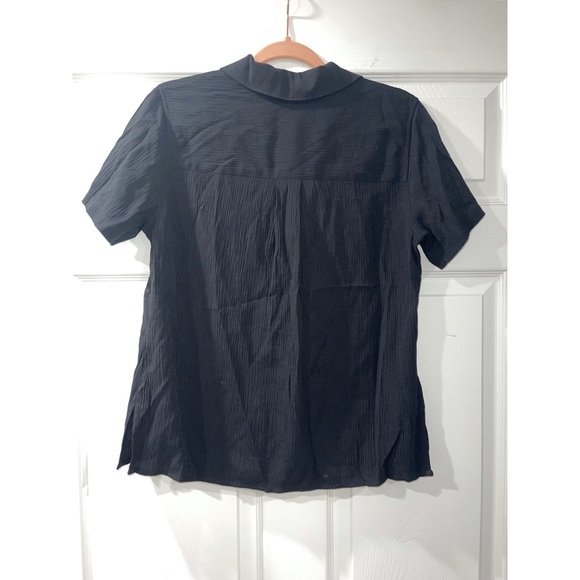 Black Buttoned down blouse - Picture 2 of 4